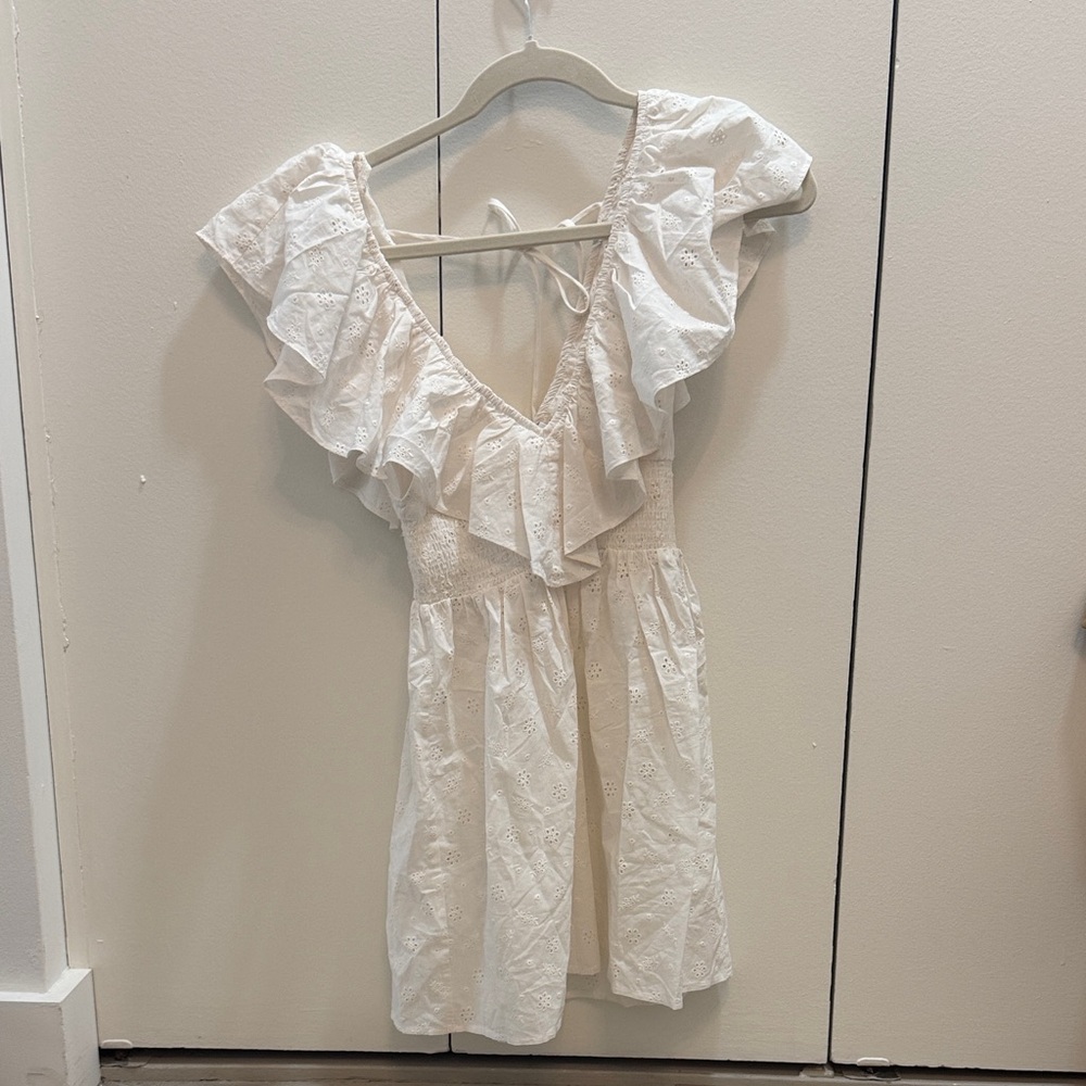 NWT WeWoreWhat White Eyelet Ruffle Mini Dress